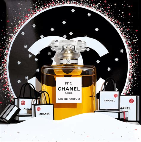 chanel christmas 2019|Chanel christmas gift set.